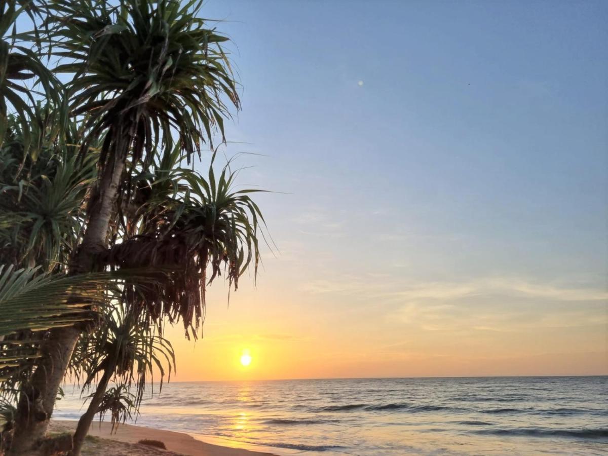 Golden Beach Paradise Тангале Екстериор снимка