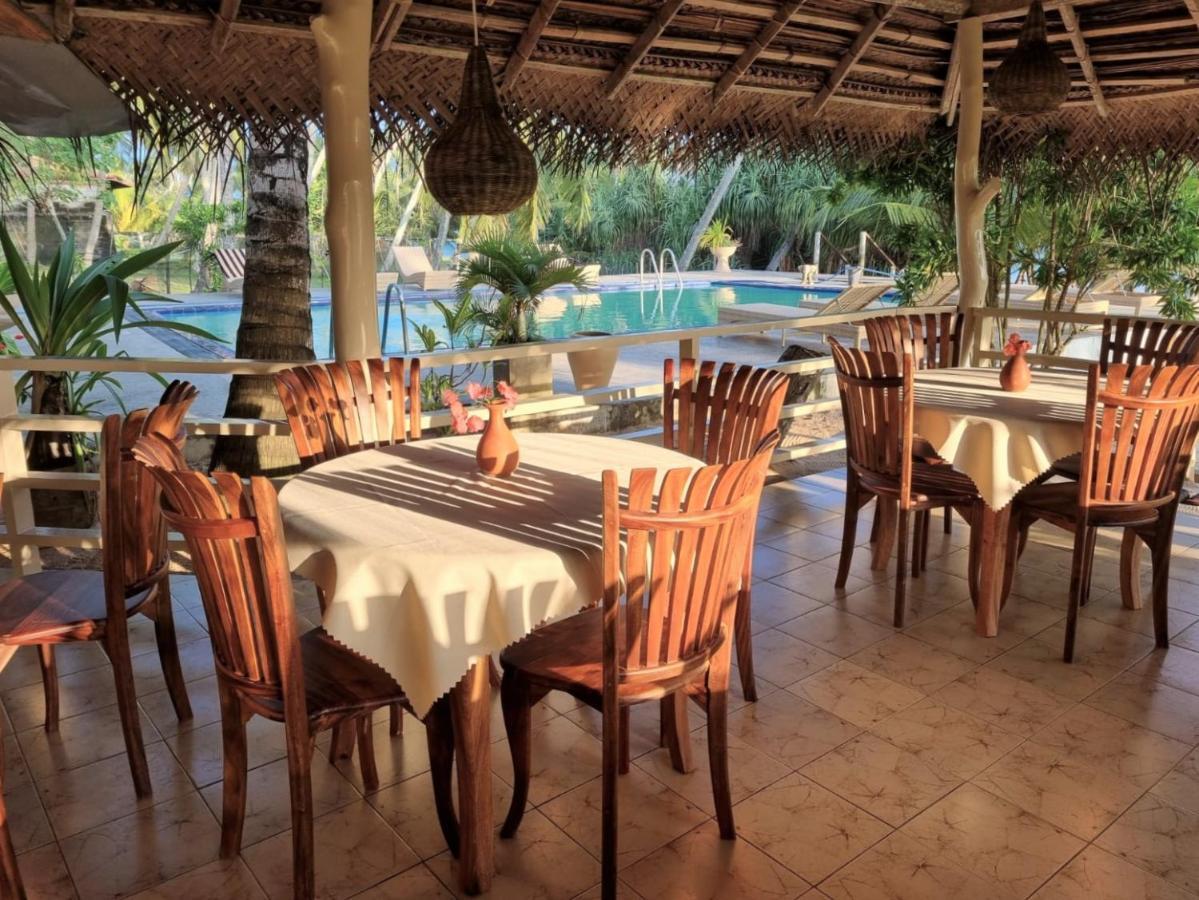 Golden Beach Paradise Тангале Екстериор снимка