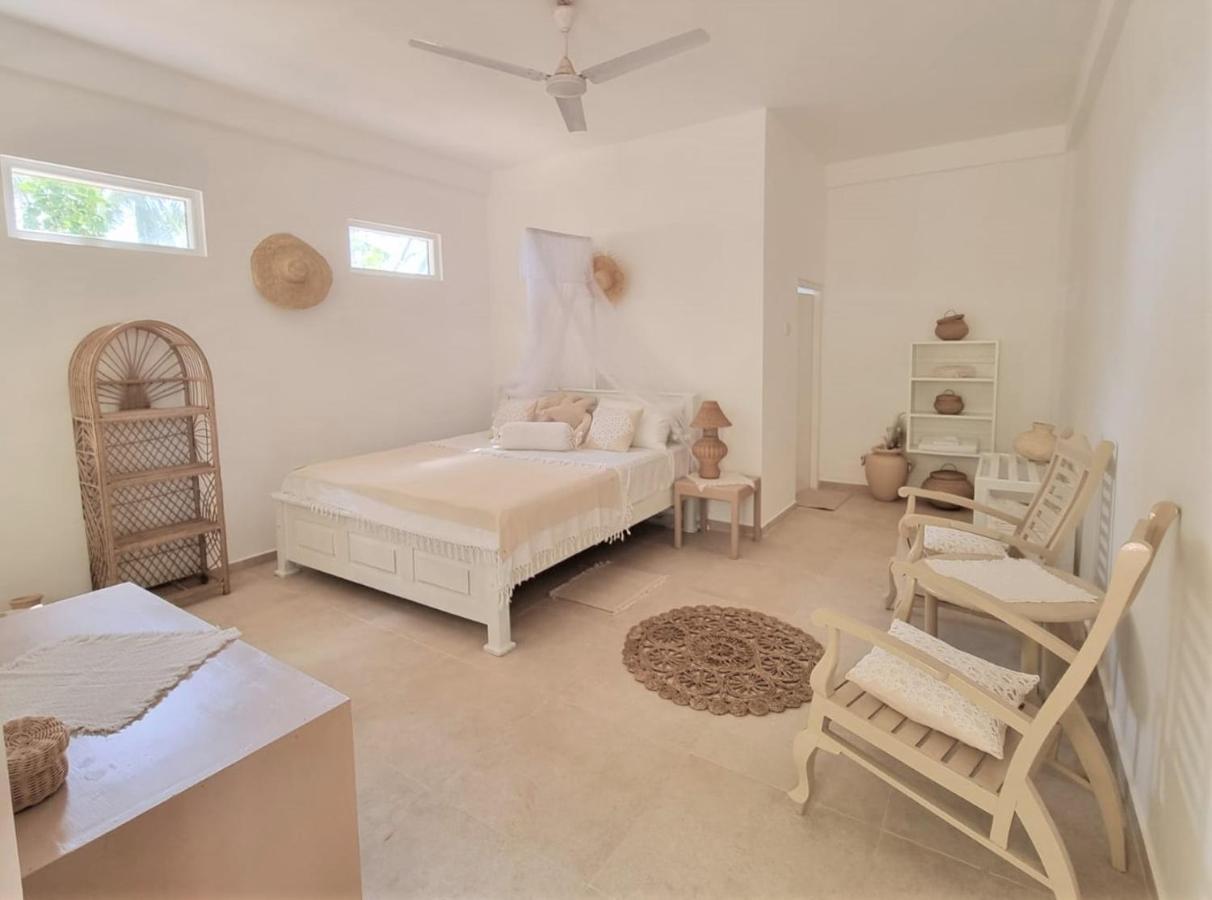 Golden Beach Paradise Тангале Екстериор снимка