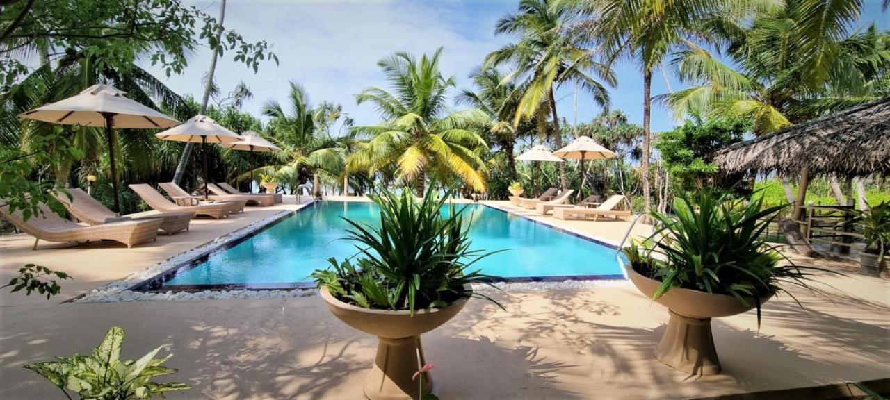Golden Beach Paradise Тангале Екстериор снимка