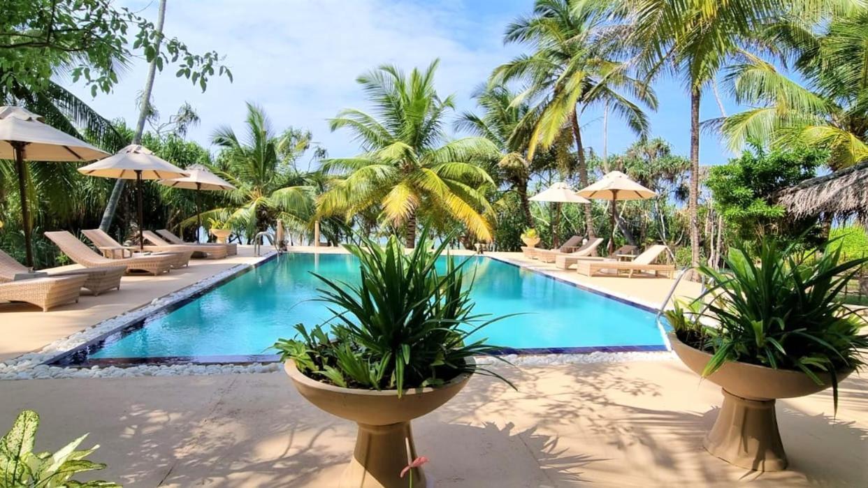 Golden Beach Paradise Тангале Екстериор снимка