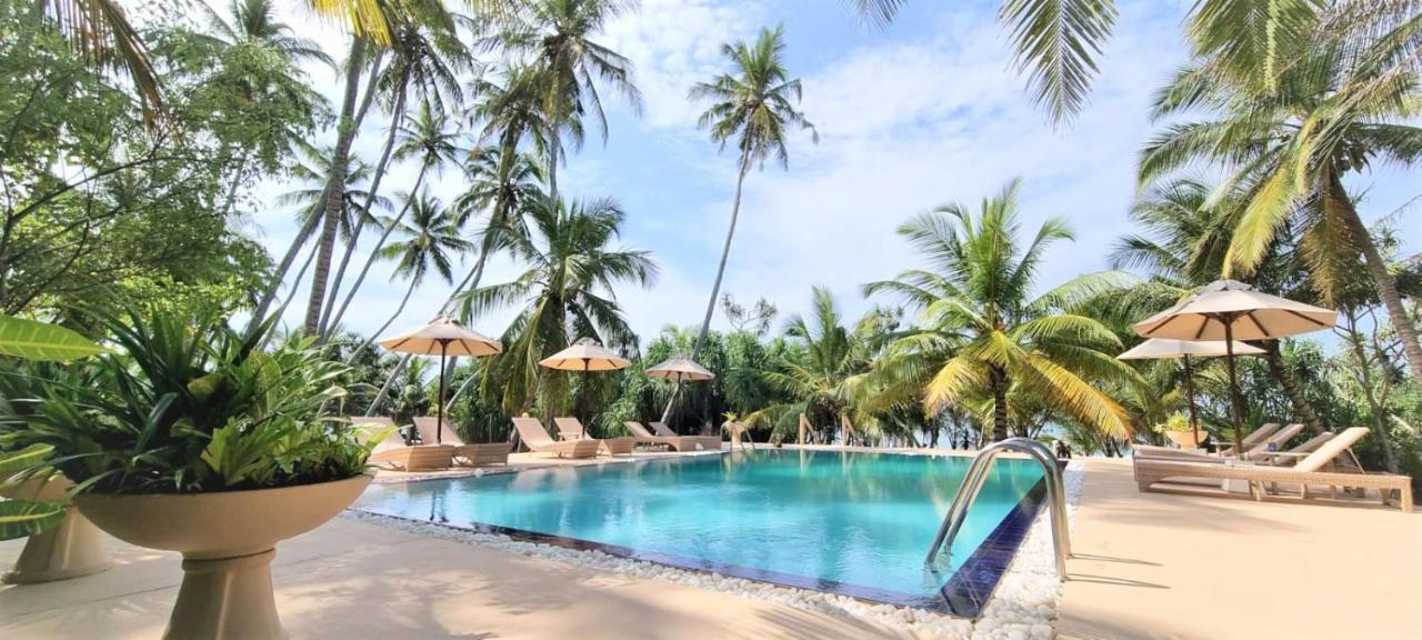 Golden Beach Paradise Тангале Екстериор снимка
