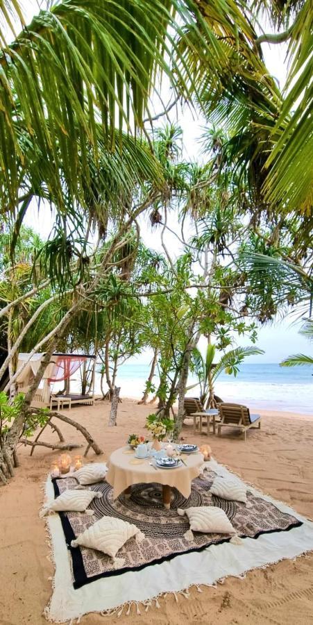 Golden Beach Paradise Тангале Екстериор снимка